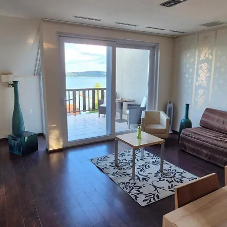 Apartament T8 Sunset Tihany
